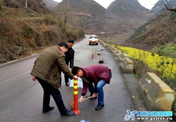 贵州护栏，贵阳护栏，贵州交通设施，安顺市普定加大公路安全隐患排查和违法整治